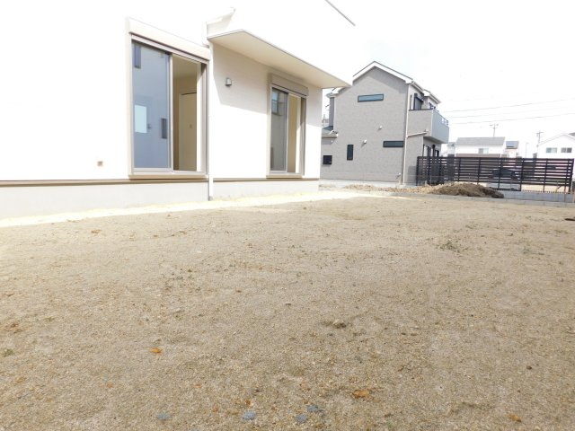 海部郡大治町大字長牧字向の新築一戸建の収納|◇パントリー◇　　食料品や調理器具などが片付き、キッチンが広く利用できます♪