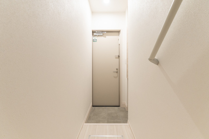 プレッシャス奥井の玄関