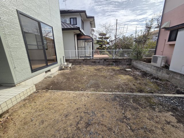 伊勢崎市富塚町　中古住宅の庭|お庭付きです！