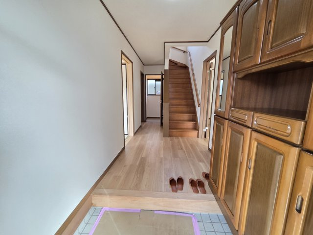 伊勢崎市富塚町　中古住宅の玄関|玄関内部です
