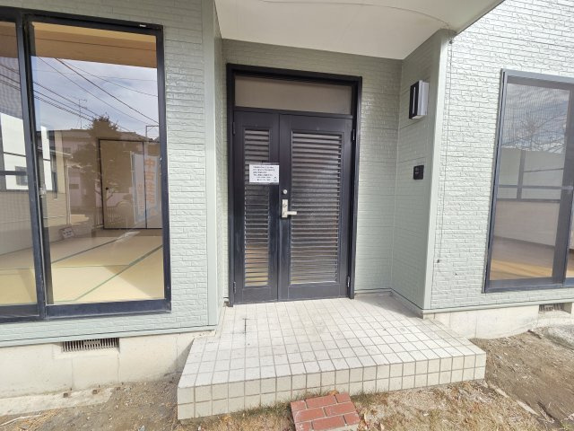 伊勢崎市富塚町　中古住宅の玄関|玄関