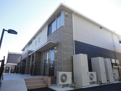 【エントランス】 | La glycine | 建物の内部です