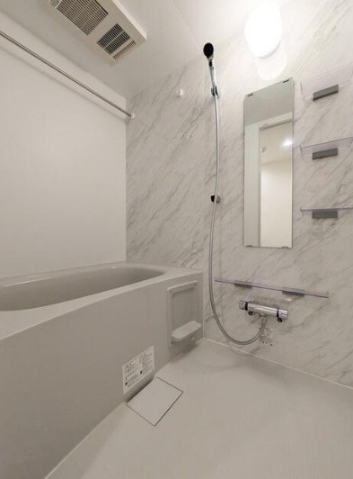 グランパセオ目黒洗足の浴室