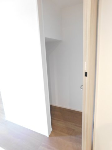 海部郡大治町大字長牧字中道の新築一戸建の玄関|◇玄関ポーチ◇　　小雨を避けれる玄関ポーチ♪