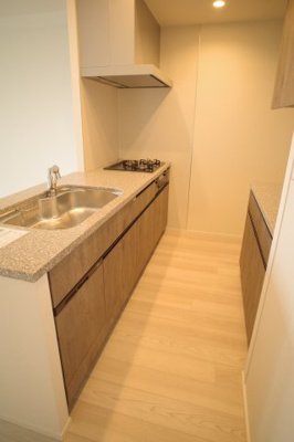 【キッチン】 | 幕張ベイパークライズゲートタワー | ディスポーザ、浄水器、システムキッチン、食器洗浄器、食器棚