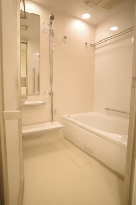 【浴室】 | 幕張ベイパークライズゲートタワー | 疲れを癒すところにこだわりました。