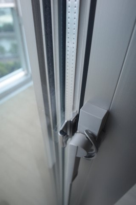 【その他】 | 幕張ベイパークライズゲートタワー | 快適性を高める断熱性と防音性に優れた高品質サッシ仕様