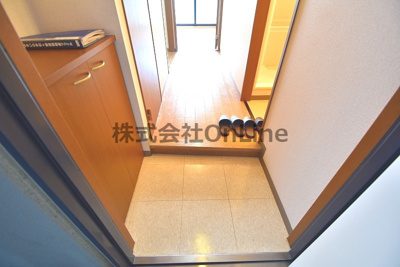 【玄関】 | シャトルウエスト