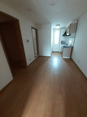 【居間・リビング】 | サンライズ豊島Ｂ | 使いやすいリビングです