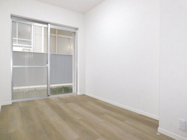 名古屋市西区宝地町の中古一戸建の収納|◇納戸◇　　ファミリークローゼットや大きな荷物を収納できる納戸