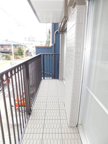 名古屋市西区宝地町の中古一戸建のバルコニー|◇３階バルコニー◇　　洋室２部屋から利用可能なバルコニー♪