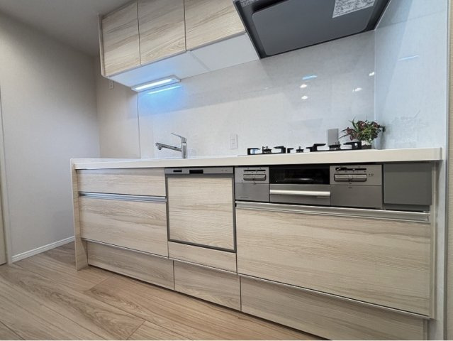 【キッチン】 | ★仲介手数料無料★秀和代官山レジデンス（新規リノベーション済み）