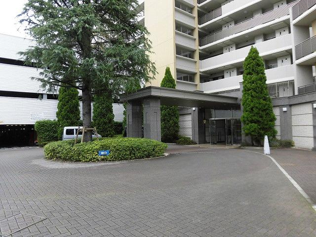 シャリエ川口本町グリーンマークスのエントランス