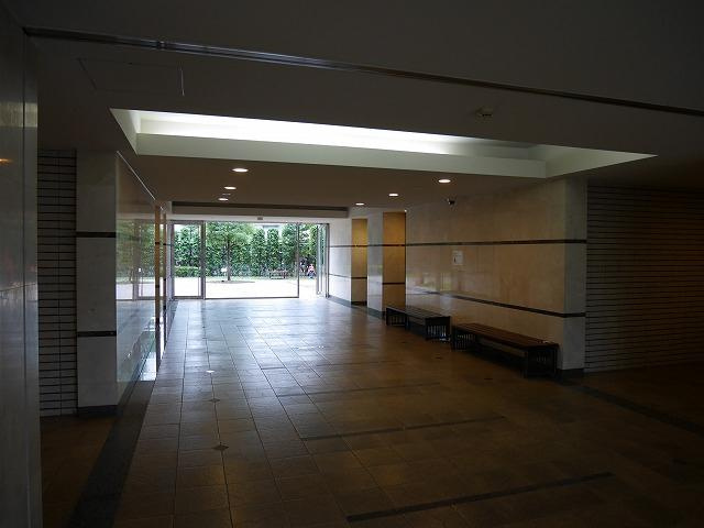 シャリエ川口本町グリーンマークスのロビー