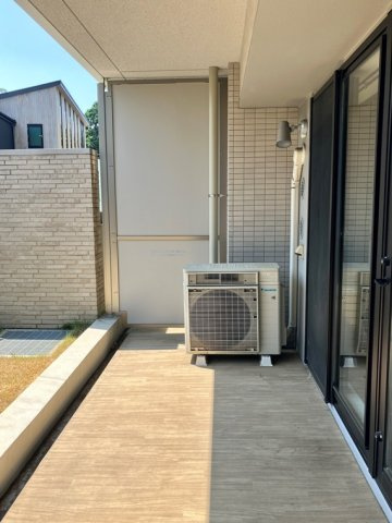 ＡＳＵＫＡＹＡＭＡ　ＲＥＳＩＤＥＮＣＥのバルコニー