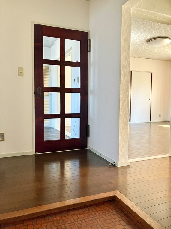 吹上団地７－４棟のロビー