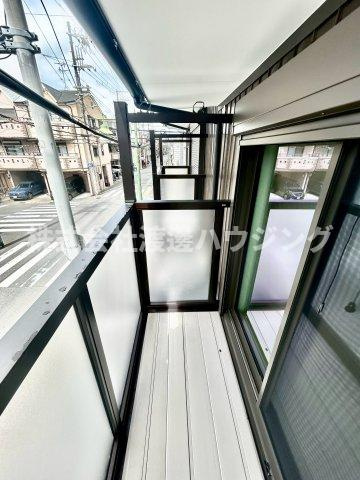 西淀川区御幣島2丁目テラスハウスのバルコニー
