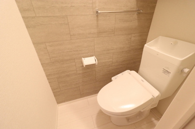 【トイレ】 | グランリュクス上野丘東 | 102　トイレ