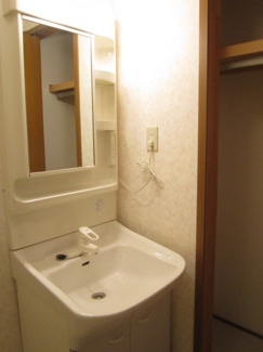 【洗面所】 | ロッソパルーデ