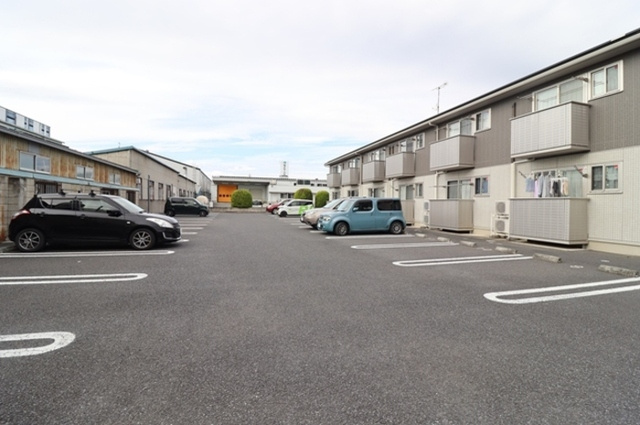 プレシャス前橋　Ａの駐車場|駐車場