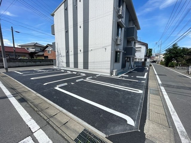 スリーライン高崎の駐車場|駐車場