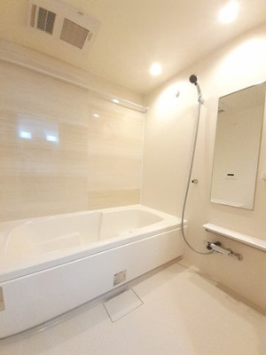 【浴室】 | アザレア | 日々の疲れを癒すお風呂付です