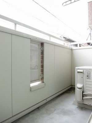 【バルコニー】 | プリムローズＳ