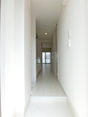 【玄関】 | リブリ・004