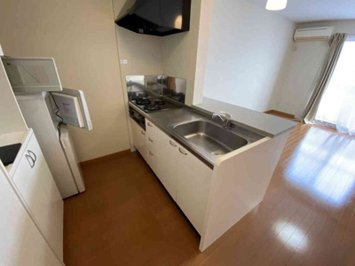 【キッチン】 | レオパレスＳｕｎ幸 | 設備・仕様は号室により異なる為、現況を優先致します。