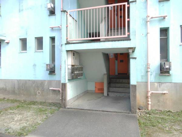 【エントランス】 | ビレッジハウス城島2号棟