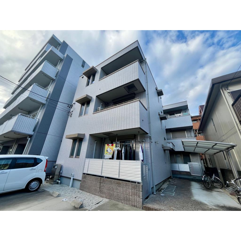 SunShine小松のエントランス