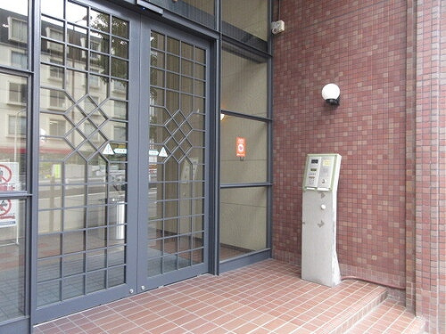 ルイシャトレ中之島のエントランス|エントランス　※前回募集時／２０２３年４月の写真