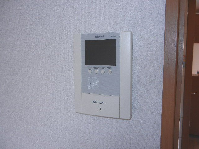 アムール中央の内装|カメラ付インターホン