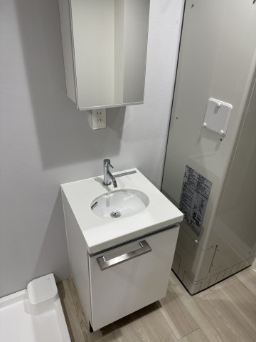 ウィンレックス浅草の独立洗面台