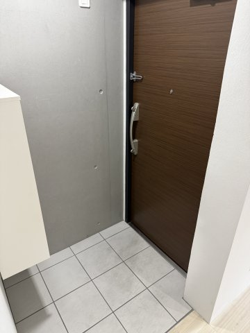 ウィンレックス浅草の玄関