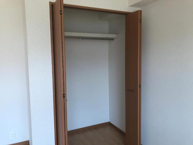 レ・フルールの収納|クローゼット