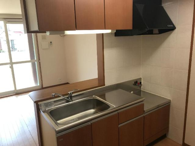 レ・フルールのキッチン|キッチン