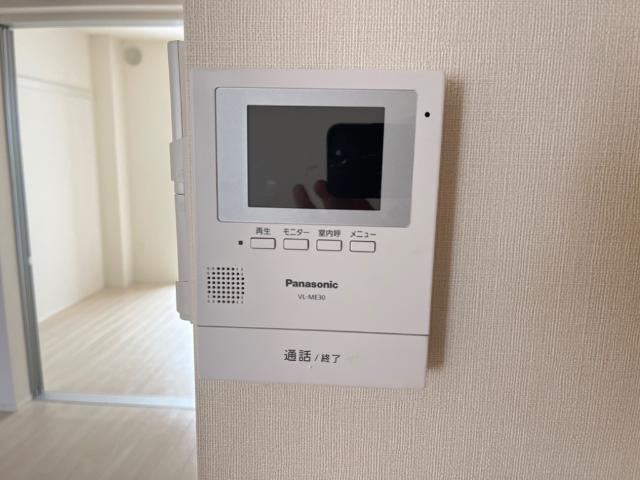 フィオーレの内装|カメラ付インターホン