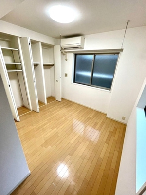 【居間・リビング】 | 新品家具付きマンション千鳥20(KaGood東京)