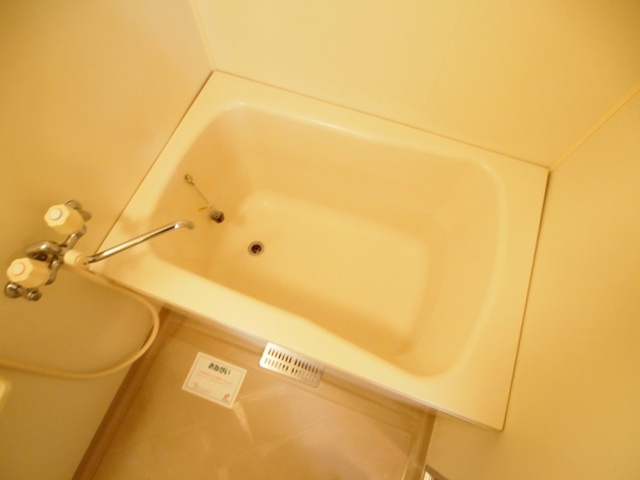 エスポワール畠田の浴室