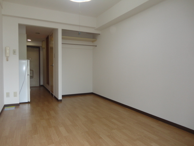 ビーハイブショウワの居間・リビング