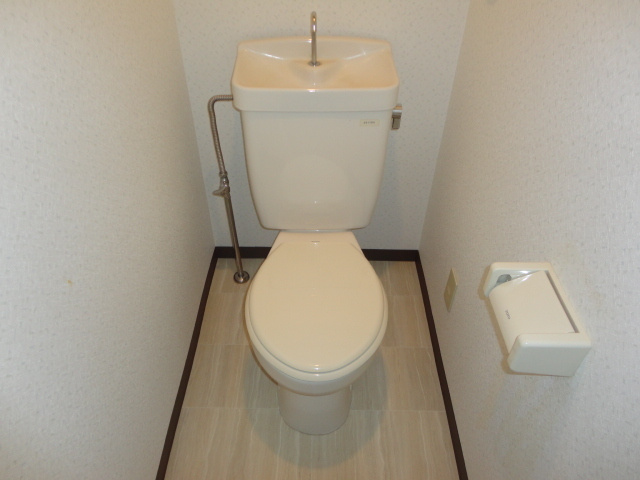 ビーハイブショウワのトイレ