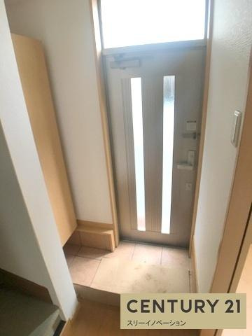 大阪市大正区鶴町１丁目の一戸建ての玄関|★玄関こんな感じです★