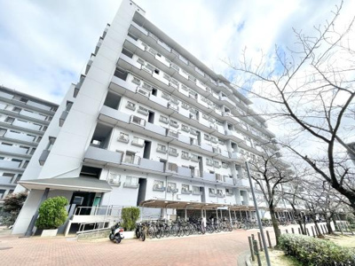 【外観】 | 朝日プラザ松原Ｄ棟 | 近鉄南大阪線「河内天美」駅が徒歩22分。
小さなお子様がいらっしゃるご家庭でも安心してお住まい頂けます！！