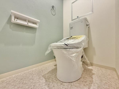 【トイレ】 | ローレルハイツ東天美 | 節水型でエコなトイレには、今では当たり前のウォシュレット付き。便座を温める機能付き！