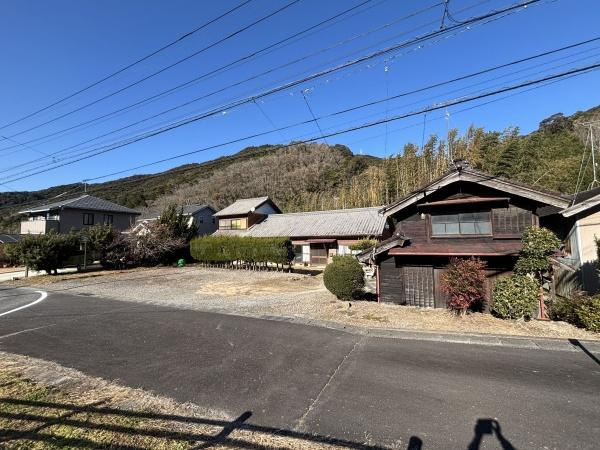 岡崎市滝尻町・中古戸建の外観|外観写真です。