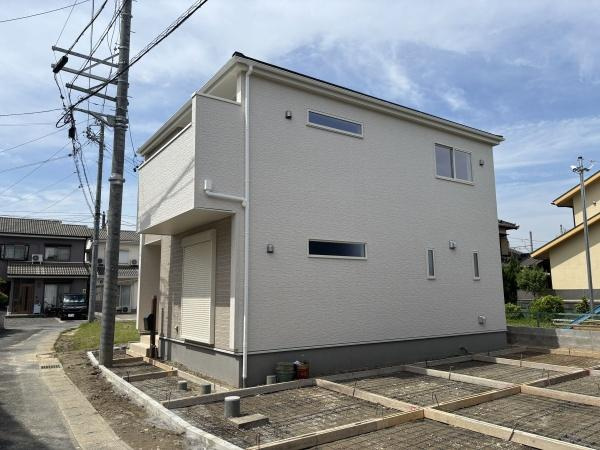 蒲郡市竹谷町井瀬木　全3棟・2号棟