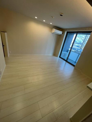 【居間・リビング】 | シャーメゾンエグゼクティブ東福原