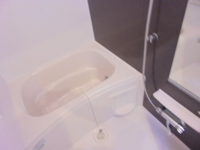 グラース　Ⅳの浴室|ゆったり過ごせるお風呂です