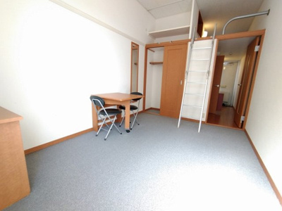 【居間・リビング】 | レオパレス桜花 | 1階はフローリング仕様です。